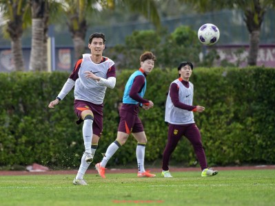 PG电子在线试玩入口-英超球员赛中饮食管理制度与体能控制